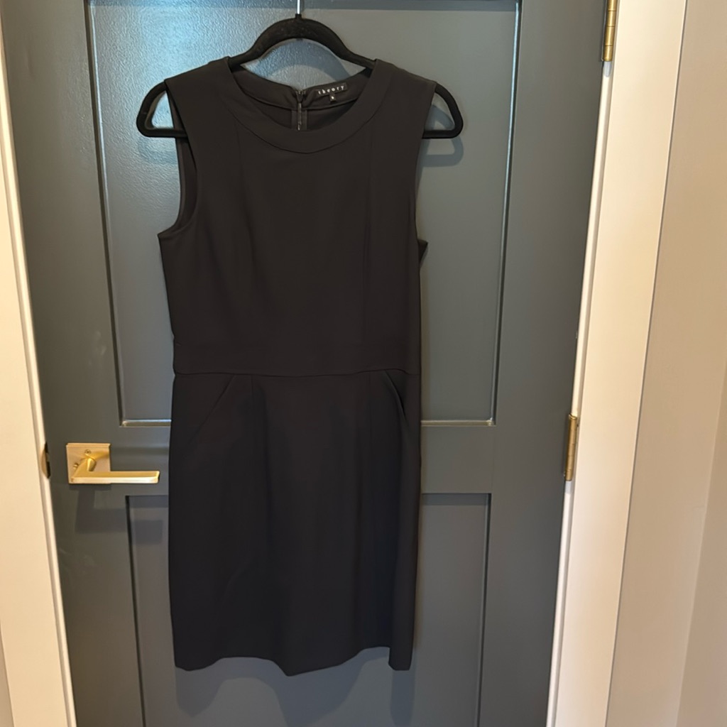 Theory Black Dress Size 6 Worn Once